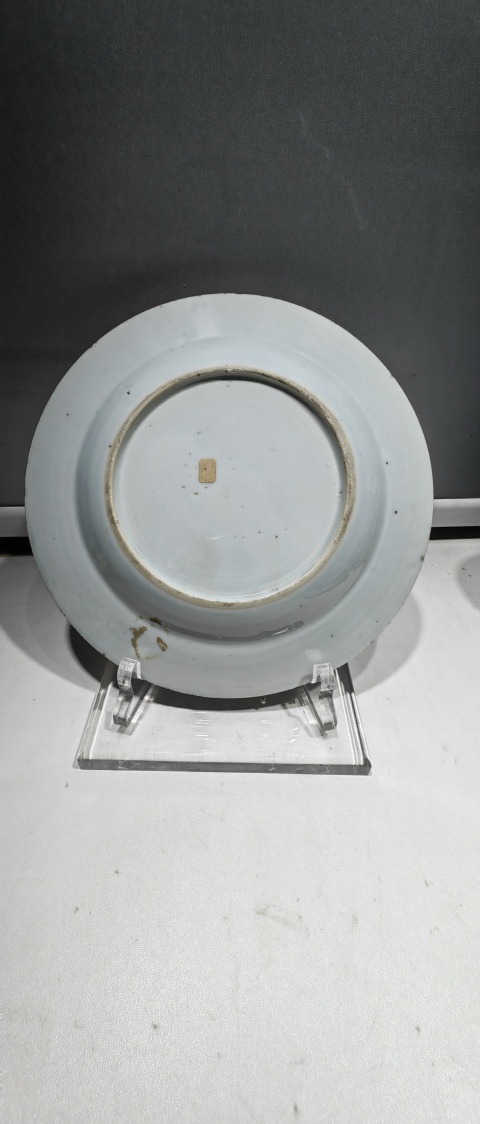 古玩陶瓷康熙·五彩山水人物紋折沿盤拍賣，當前價格1880元