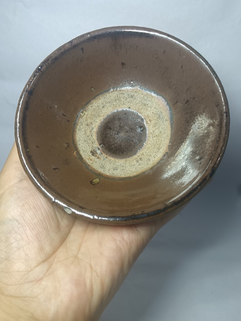 古玩陶瓷明末清初~褐釉茶碗拍賣,當前價格158元
