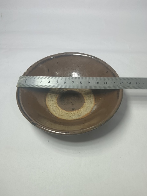 古玩陶瓷明末清初~褐釉茶碗拍賣,當前價格158元