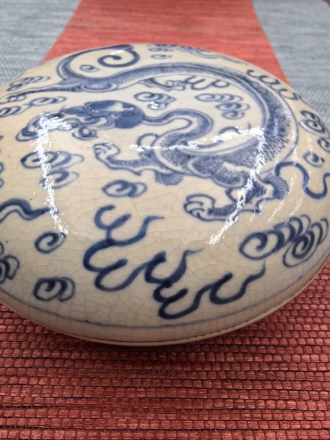 古玩陶瓷煨瓷青花螭龍紋印盒(保守道咸時期)拍賣,當前價格8888元