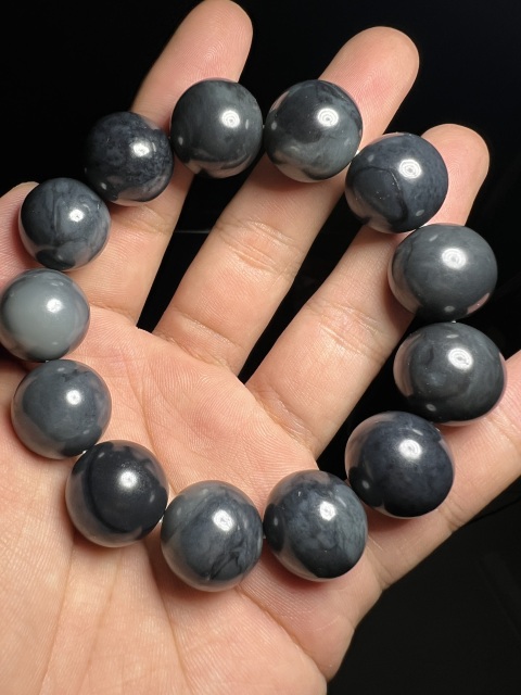 古玩玉器和田玉珠手串拍賣，當前價格288元