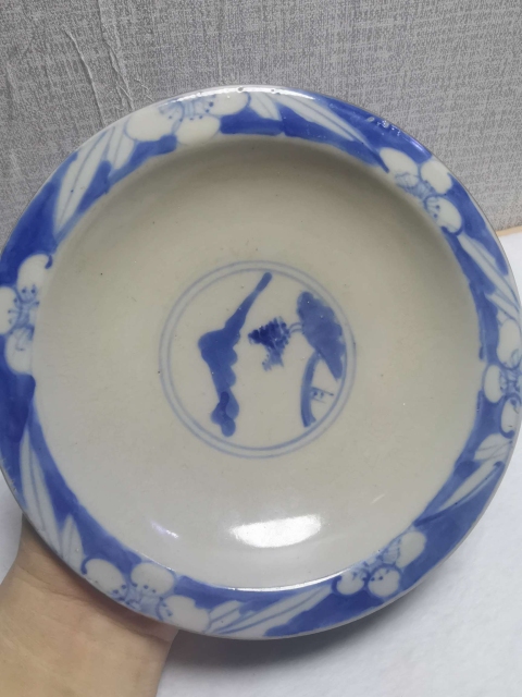 古玩陶瓷外紫金釉內青花山水人物紋折沿碗拍賣,當前價格999元