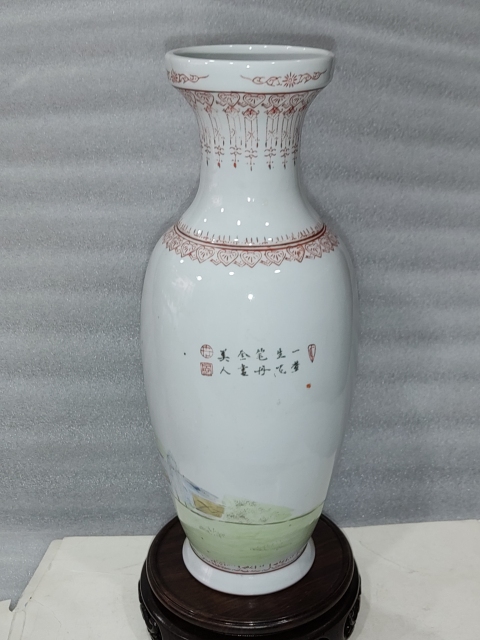 古玩陶瓷仕女紋瓶拍賣,當前價格1680元