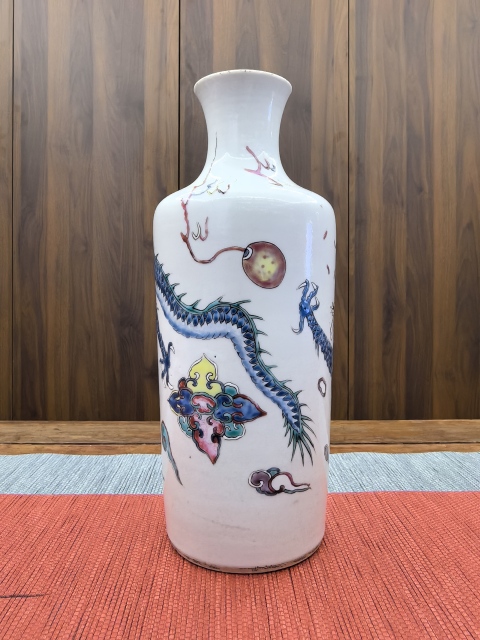 古玩陶瓷雍正粉彩龍紋瓶(出自嘉德)拍賣,當前價格48888元