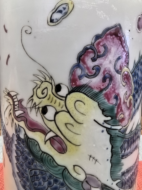 古玩陶瓷雍正粉彩龍紋瓶(出自嘉德)拍賣,當前價格48888元