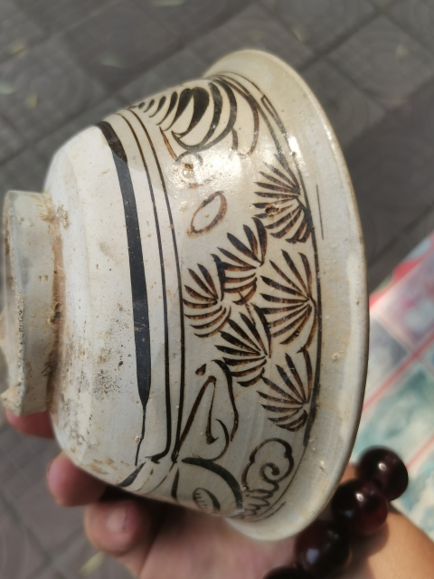 古玩陶瓷磁州窯白地褐彩碗宋金的。拍賣,當前價格999元