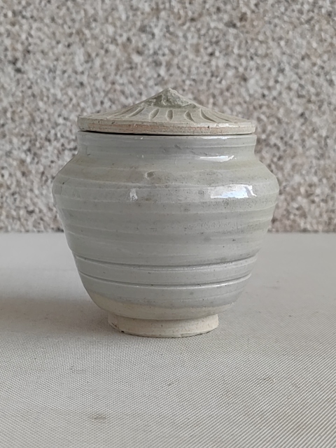 古玩陶瓷青白釉塔式罐拍賣,當前價格450元