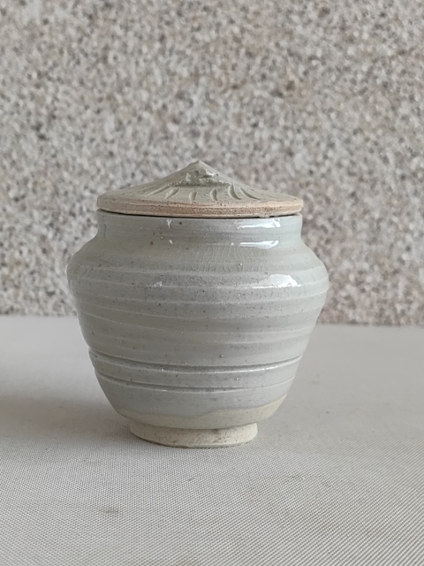 古玩陶瓷青白釉塔式罐拍賣,當前價格450元