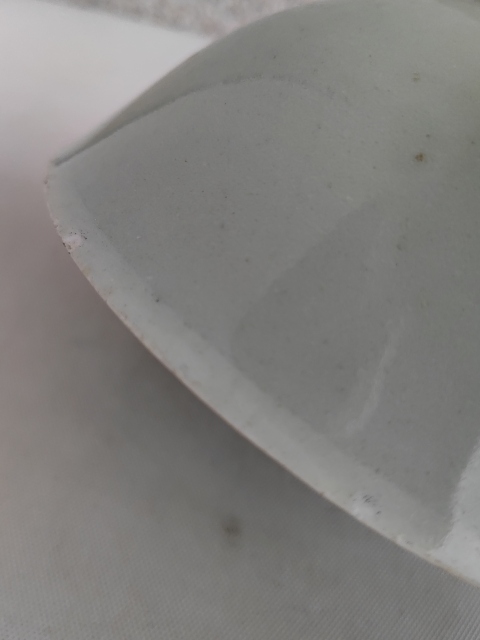 古玩陶瓷豆青釉茶碗拍賣,當前價格550元
