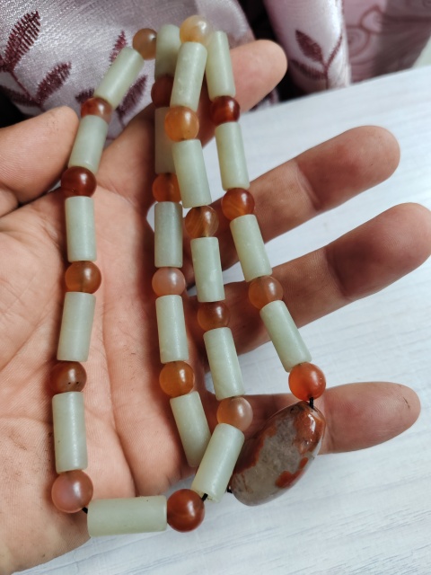 古玩玉器瑪瑙珠玉項鏈拍賣,當前價格1866元