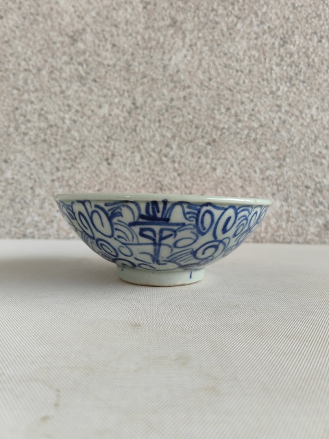 古玩陶瓷青花淡描花卉紋喜字碗拍賣，當前價格298元