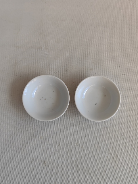 古玩陶瓷白釉小碟拍賣，當前價格160元