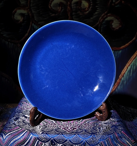 古玩陶瓷【單色釉官窯】清光緒霽藍(lán)釉盤拍賣，當(dāng)前價(jià)格49998元