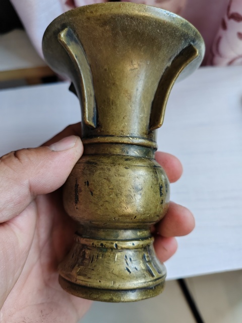 古玩雜項清代銅花觚拍賣，當前價格2333元