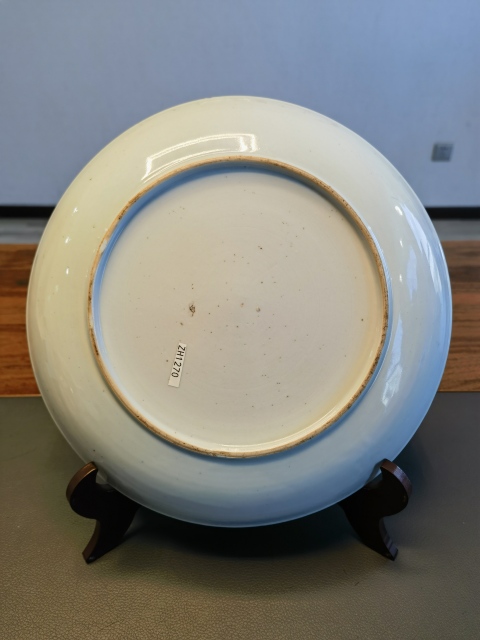 古玩陶瓷30厘米雍正粉彩折枝花卉紋大盤拍賣，當前價格3500元