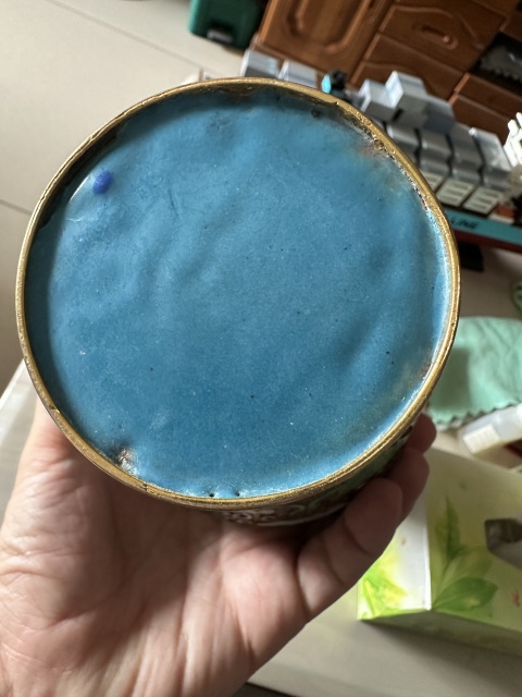 古玩陶瓷景泰藍雕花卉紋花瓶一對拍賣,當前價格1200元