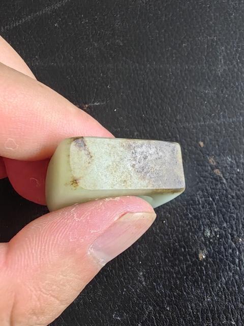 古玩玉器和田玉籽料戒指,秋梨皮拍賣,當前價格1000元