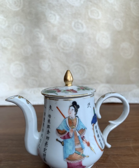古玩陶瓷粉彩無雙譜壺拍賣,當前價格7500元