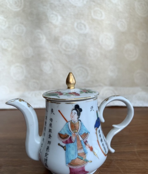 古玩陶瓷粉彩無雙譜壺拍賣,當前價格7500元