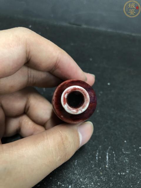 古玩陶瓷晚清朗窯紅鼻煙壺拍賣,當(dāng)前價(jià)格6999元