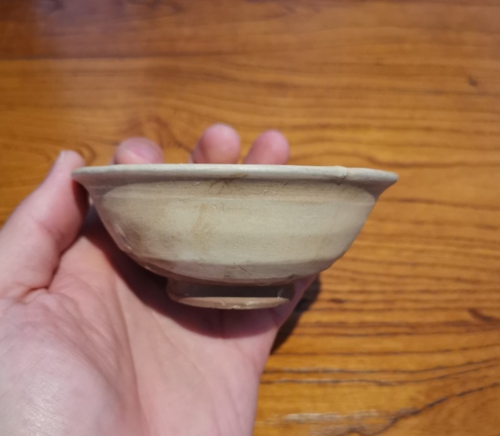 古玩陶瓷元白釉撇口盞拍賣,當(dāng)前價格399元