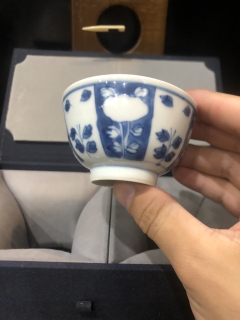 古玩陶瓷(精品主人杯)清-康熙-青花留白-花卉紋主人杯一對拍賣,當前價格798元