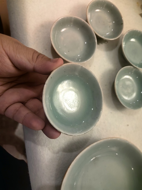 古玩陶瓷豆青釉碟拍賣，當前價格350元