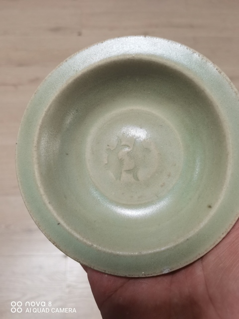 古玩陶瓷元末明初·青釉模印雙魚紋折沿洗真品鑒賞圖