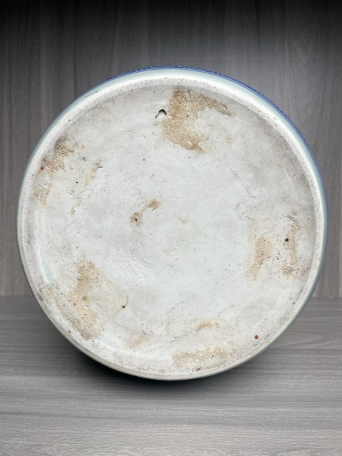 古玩陶瓷清中期 青花皮球花紋文房案缸拍賣,當(dāng)前價(jià)格850元