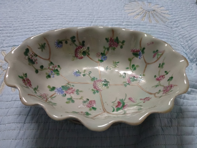 古玩陶瓷同治細路粉彩供盤拍賣，當前價格3980元