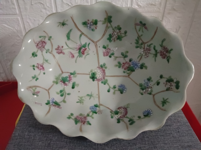 古玩陶瓷同治細路粉彩供盤拍賣，當前價格3980元