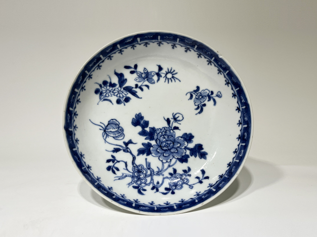 古玩陶瓷康熙.己保真青花花卉紋盤520拍賣，當(dāng)前價(jià)格520元