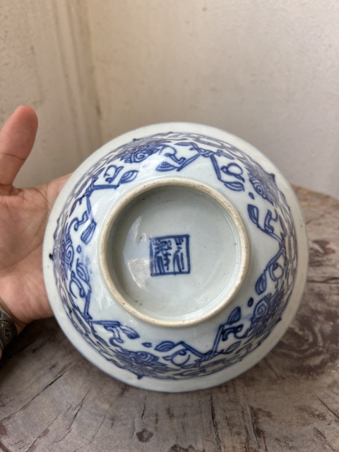 古玩陶瓷清中期青花淡描花卉紋折沿碗拍賣,當前價格599元