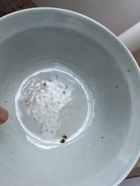古玩陶瓷清中期青花淡描花卉紋折沿碗拍賣,當前價格599元