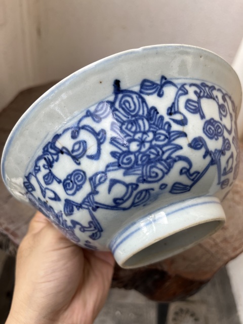 古玩陶瓷清中期青花淡描花卉紋折沿碗拍賣,當前價格599元