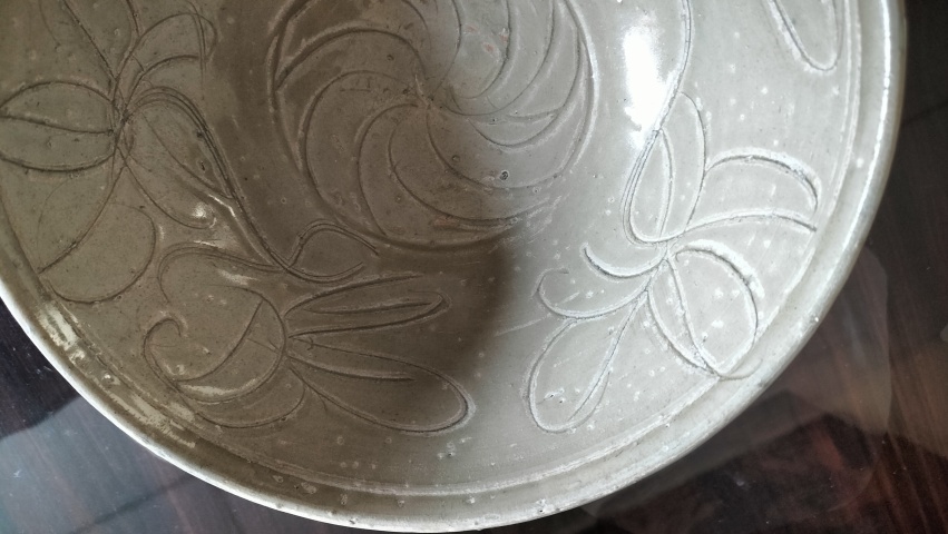 古玩陶瓷北宋龍泉青瓷劃花大碗拍賣，當前價格3200元
