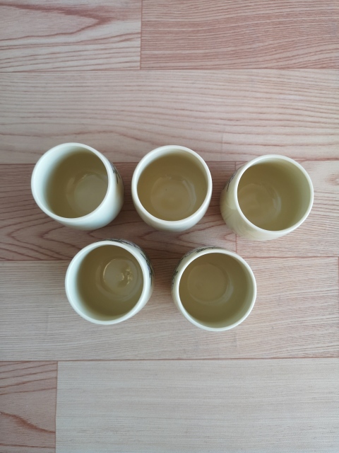 古玩陶瓷花卉紋杯拍賣,當前價格260元