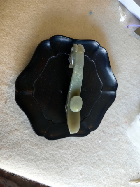 古玩雜項明代特殊龍紋—明末且末藍飛翼云龍紋帶鉤拍賣，當前價格18500元