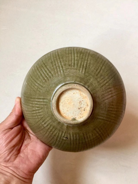 古玩陶瓷同安窯珠光青瓷碗拍賣,當(dāng)前價(jià)格1888元