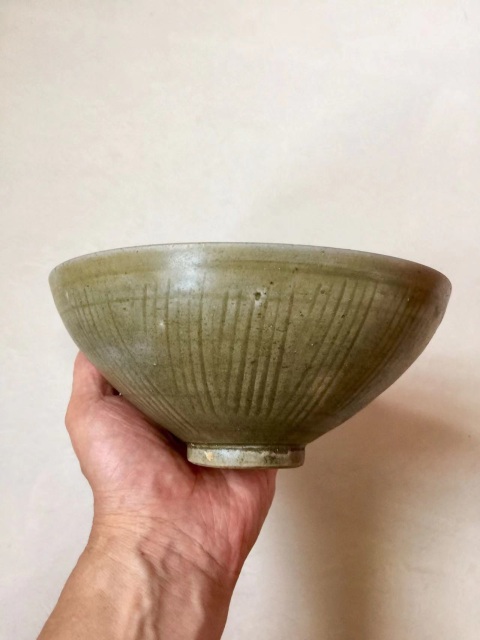 古玩陶瓷同安窯珠光青瓷碗拍賣,當(dāng)前價(jià)格1888元