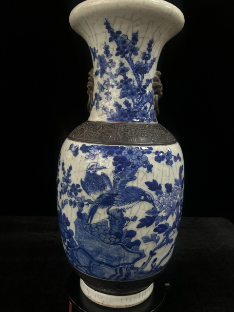 古玩陶瓷青花鐵銹花花卉紋鋪首瓶拍賣，當前價格7800元