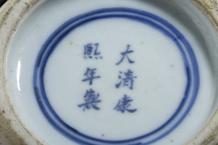 古玩陶瓷晚清·烏金釉觀音瓶拍賣，當(dāng)前價格25888元
