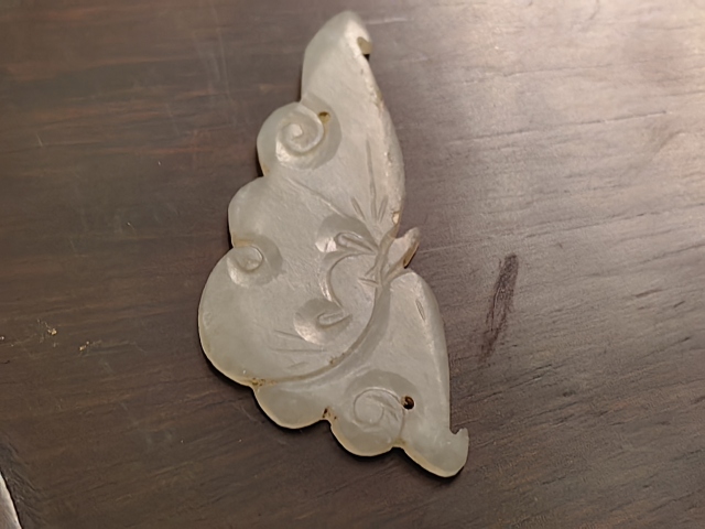 古玩玉器清中期玉蝠(福)佩拍賣,當(dāng)前價(jià)格800元
