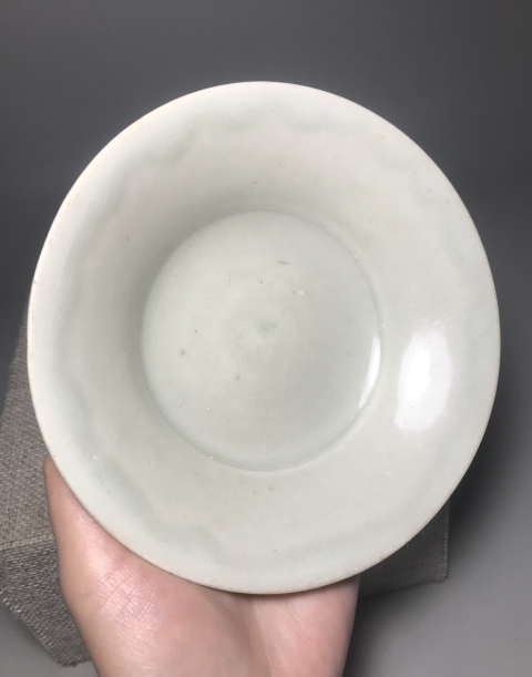 域鉴古玩】【精品】宋代青白瓷盘【精品中极品】【顶级釉水】拍卖