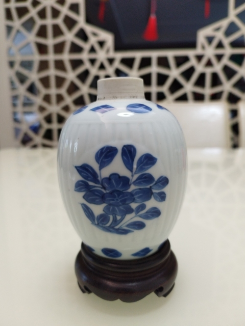 古玩陶瓷清康熙青花折枝花卉紋瓜楞罐拍賣，當前價格5500元