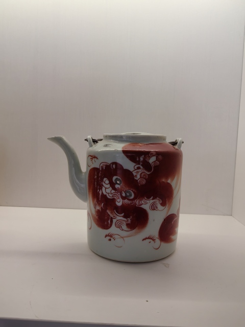 古玩陶瓷太師少保礬紅提梁壺拍賣，當前價格2800元