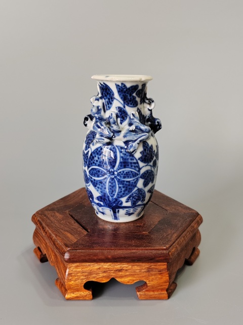 古玩陶瓷友拍拍賣(mài)，當(dāng)前價(jià)格1600元