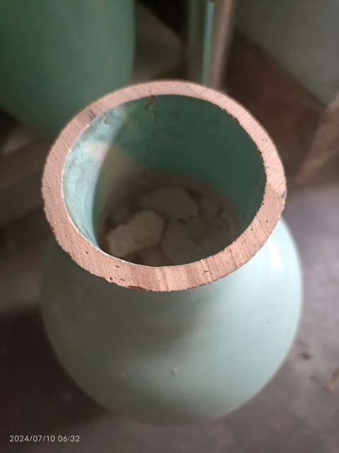 古玩陶瓷松石綠釉羅漢瓶拍賣(mài)，當(dāng)前價(jià)格2000元