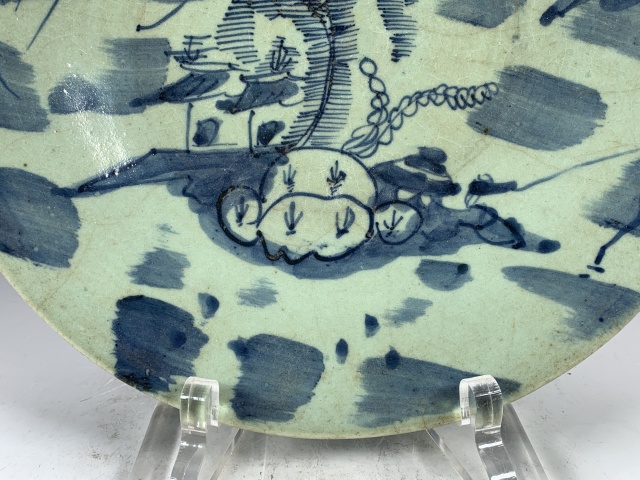 古玩陶瓷清中期·豆青釉青花山水紋盤拍賣，當前價格1188元