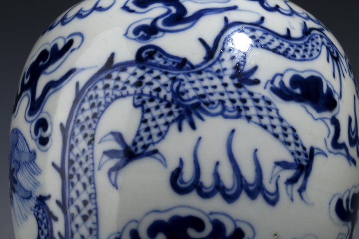 古玩陶瓷清光緒·青花雙龍戲珠紋廣口瓶拍賣,當前價格3980元